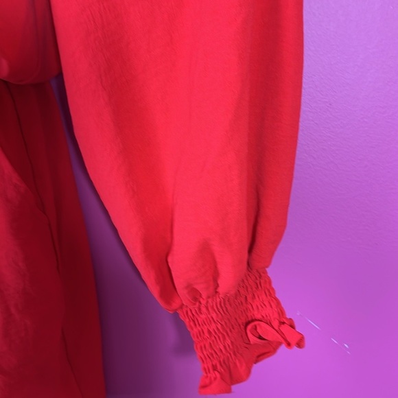 Gorgeous red 4 season romper - Picture 6 of 9